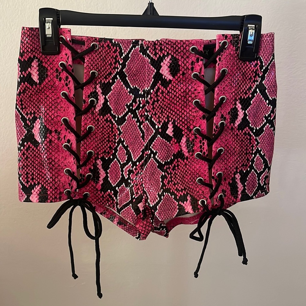 ClubExx Faux Leather Shorts Size XS